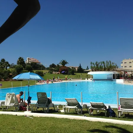 With 2 Bedrooms In Alvor, With Wonderful View, Pool Acc Apartment